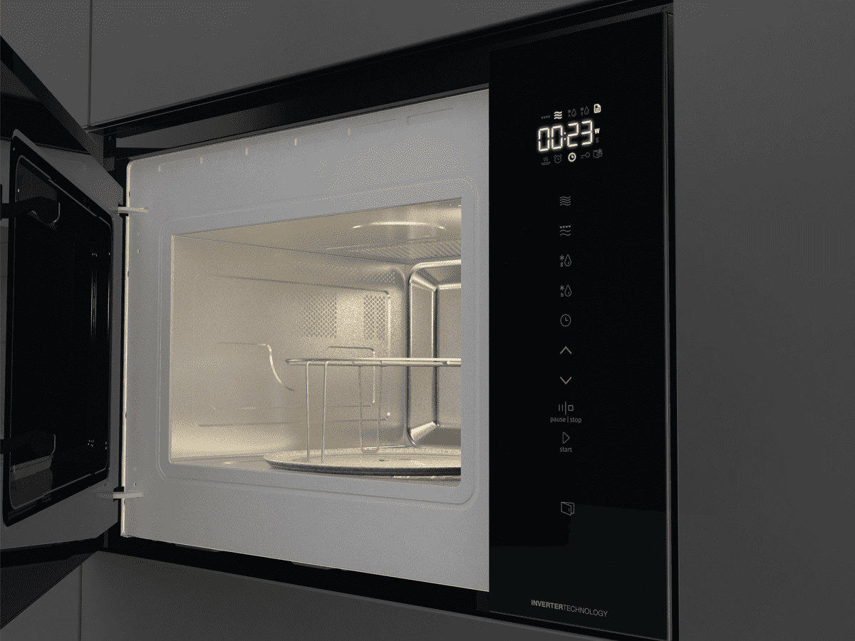 Hisense - Horno Microondas BIM325GI63DBG
