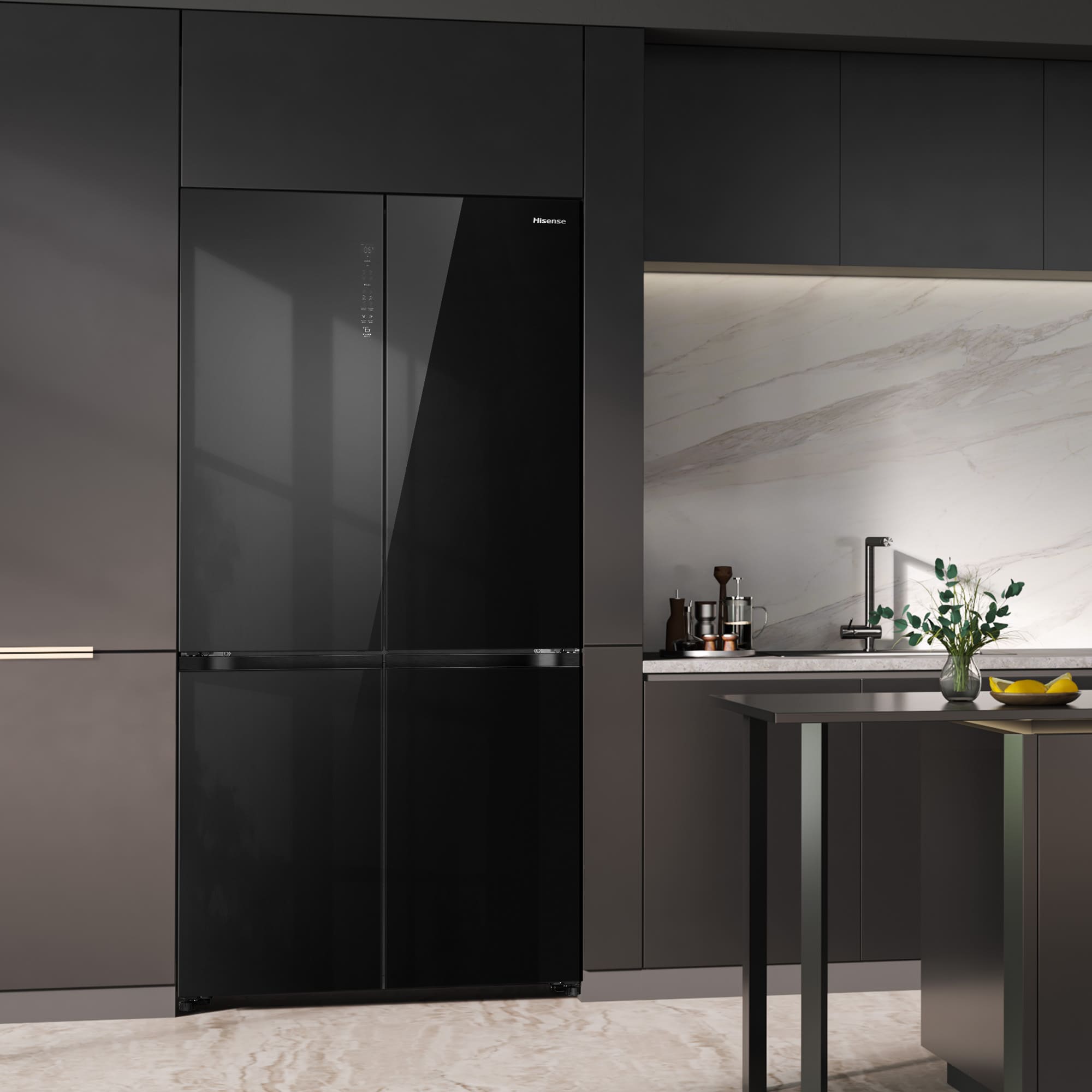 Hisense - RQ768N4GBE – Americano 4 Puertas Kitchen Fit de Libre Instalación, Clase E, Capacidad 591L, Color Cristal Negro