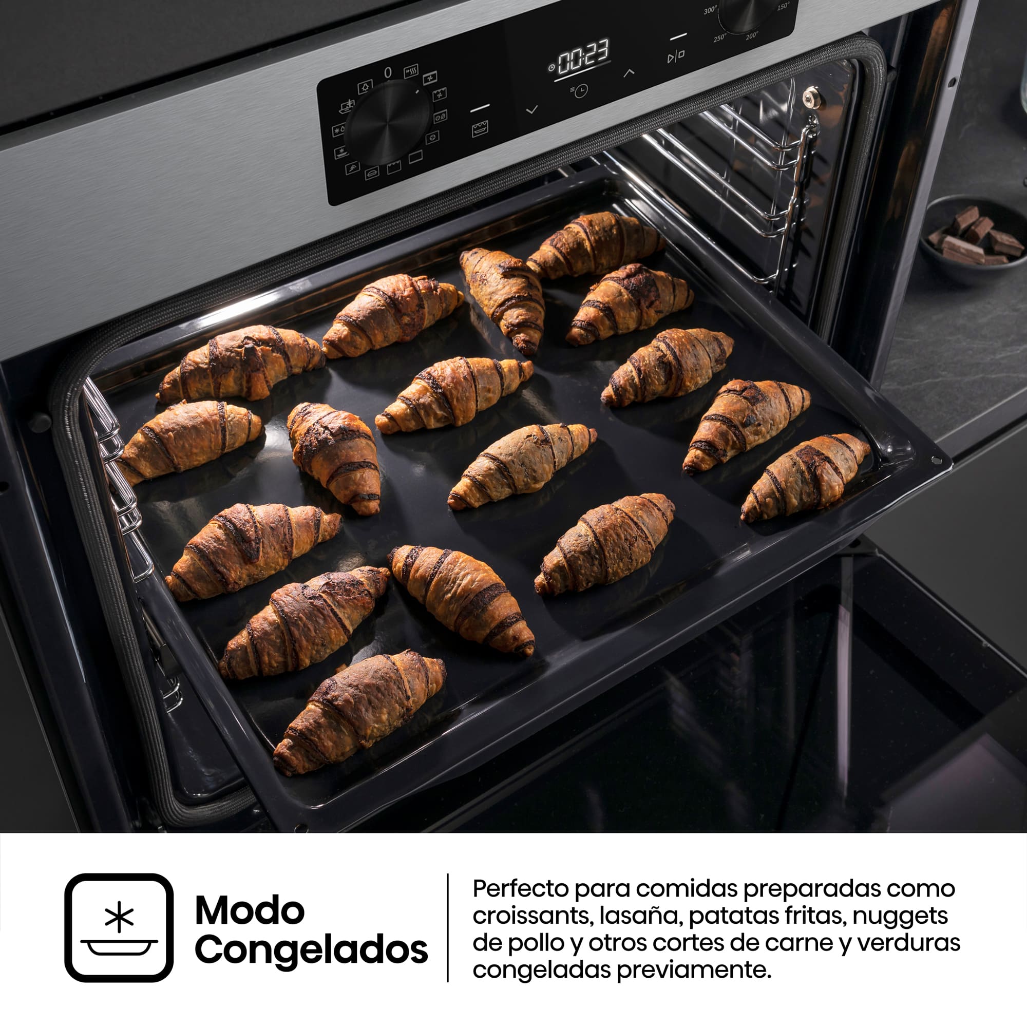 Hisense - BI64216EPX – Horno Pirolítico, Clase A++, Capacidad 78L, Color Inox