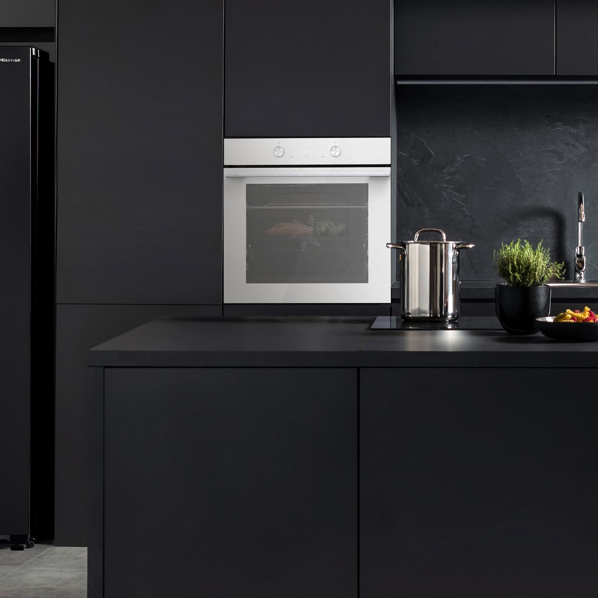 Hisense - BI64223EPWG – Horno Pirolítico, Clase A++, Capacidad 78L, Color Cristal Blanco